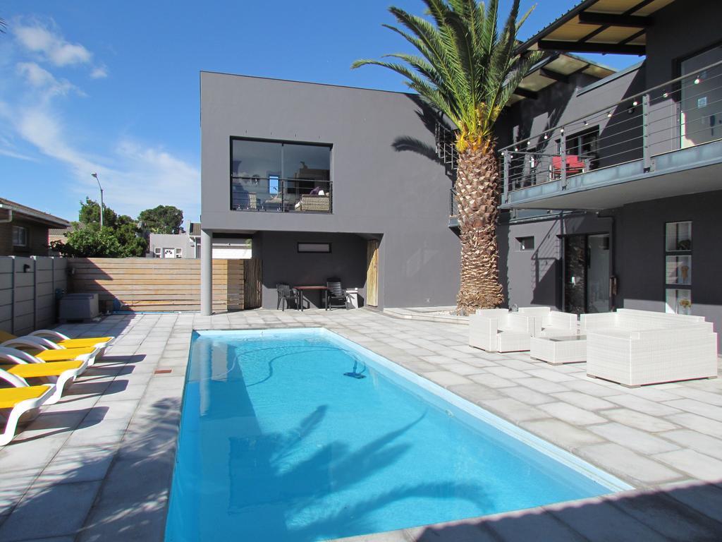 בלוברגסטראנד Capetown 4U Guesthouse מראה חיצוני תמונה